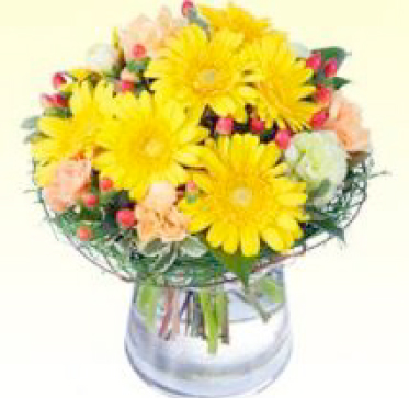 イエローガーベラのグラスブーケ