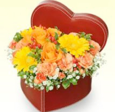 イエローオレンジ ハートボックスアレンジメント